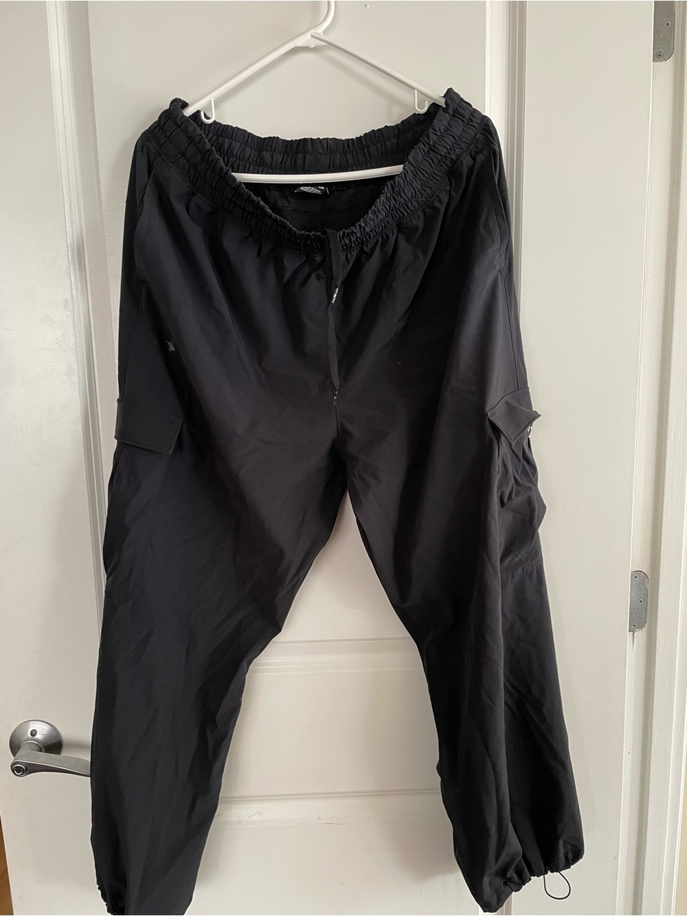 Women’s  Black Cargo Jogger Pants - Elastic Waist